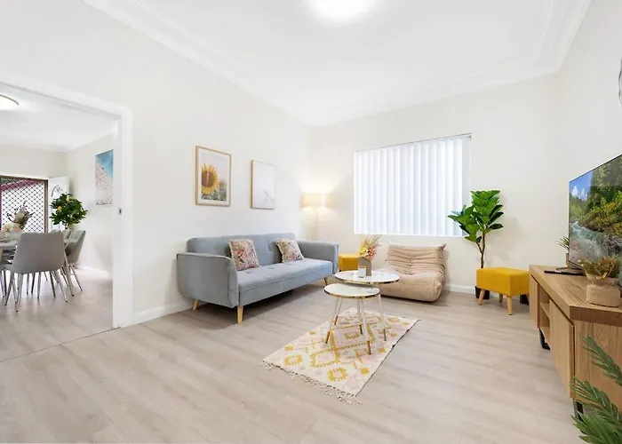 Sydney Croydon 4Bed House Cls Burwood And Ashfield
